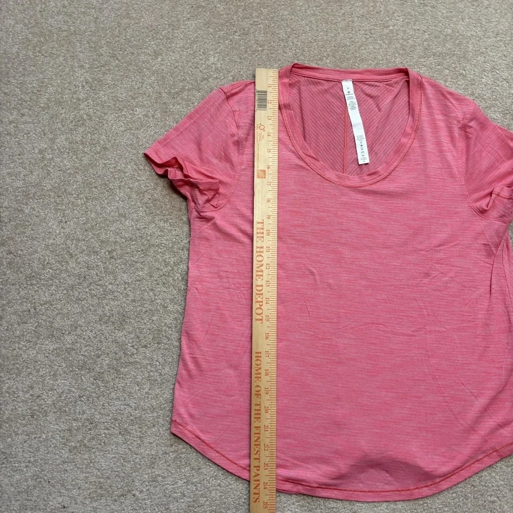 Lululemon‎ Shirt Womens 6 Pink Scoop Neck Short Sleeve Lightweight Yoga Tee